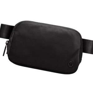 NEW Lululemon Everywhere Belt Bag LU9AX2S Black Unisex OS